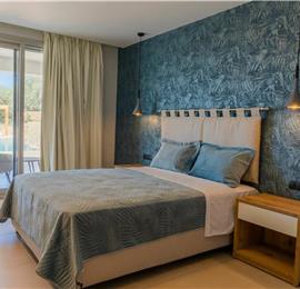 3 bedroom villa with pool & sea views, Makrades, sleeps 6